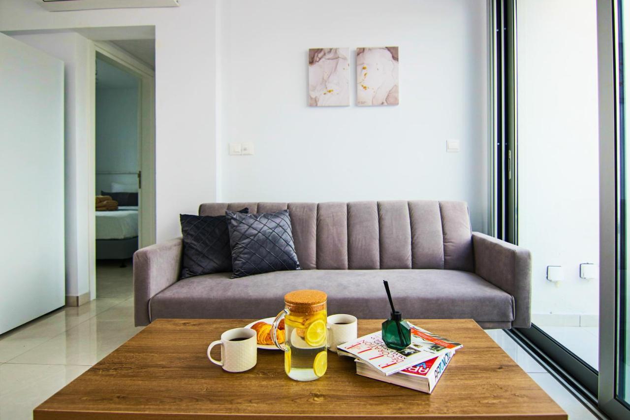 Phaedrus Living - Seaside Executive Flat Harbour 202 Apartment Paphos Ngoại thất bức ảnh